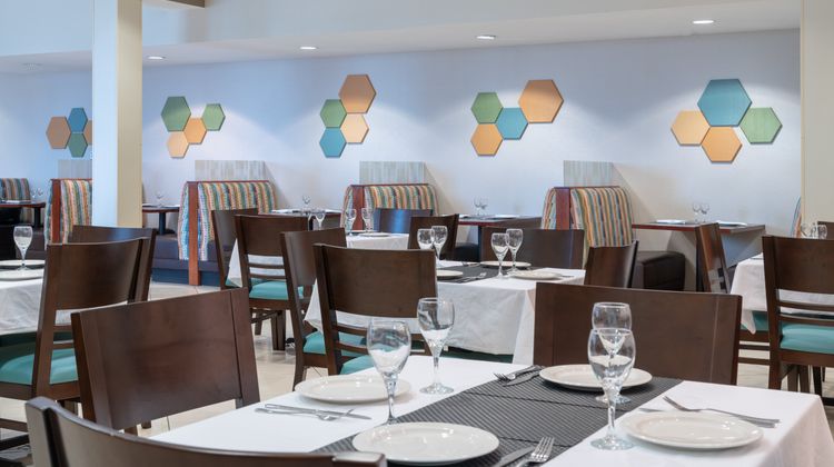 Holiday Inn Battlefield Park Restaurant