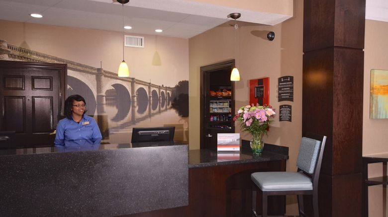 <b>Staybridge Suites Lobby</b>. Images powered by <a href="https://www.leonardoworldwide.com/" title="Leonardo Worldwide" target="_blank">Leonardo</a>.