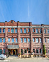 MarQueen Hotel