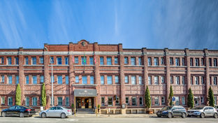 MarQueen Hotel