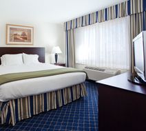 Holiday Inn Express Room
