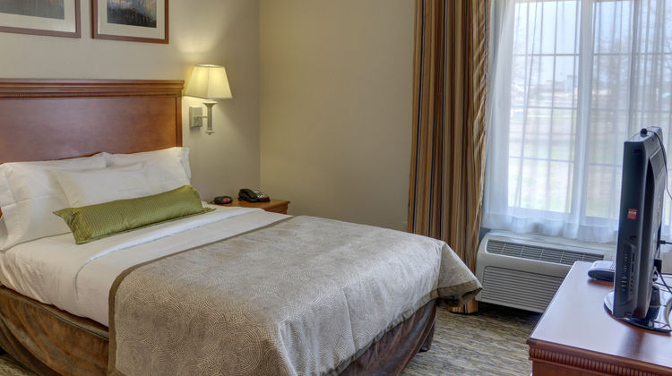Candlewood Suites Texarkana Suite