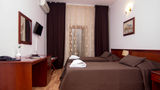 Andy Hotel Room