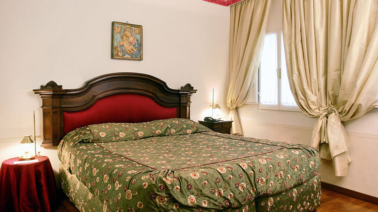 <b>Campo Regio Relais Room</b>. Images powered by <a href="https://www.leonardoworldwide.com/" title="Leonardo Worldwide" target="_blank">Leonardo</a>.