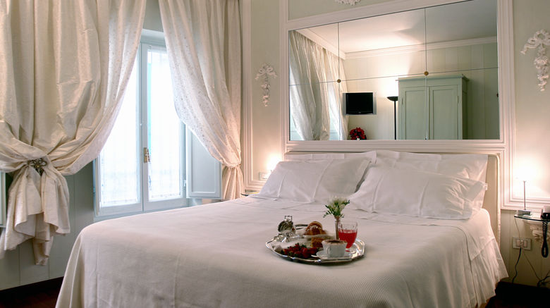 <b>Campo Regio Relais Room</b>. Images powered by <a href="https://www.leonardoworldwide.com/" title="Leonardo Worldwide" target="_blank">Leonardo</a>.