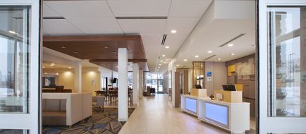 Holiday Inn Express/Stes Auburn Hills S Exterior