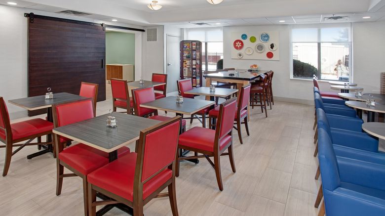 <b>Holiday Inn Express Exton Restaurant</b>. Images powered by <a href="https://www.leonardoworldwide.com/" title="Leonardo Worldwide" target="_blank">Leonardo</a>.