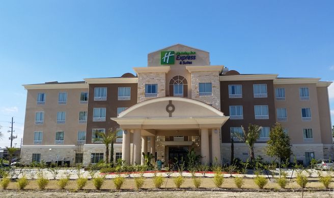 Holiday Inn Express & Stes Atascochita Exterior