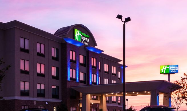 Holiday Inn Express & Suites El Reno Exterior