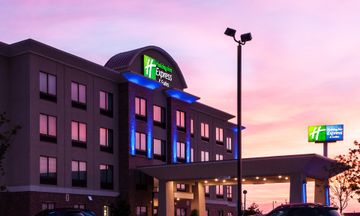 Holiday Inn Express & Suites El Reno