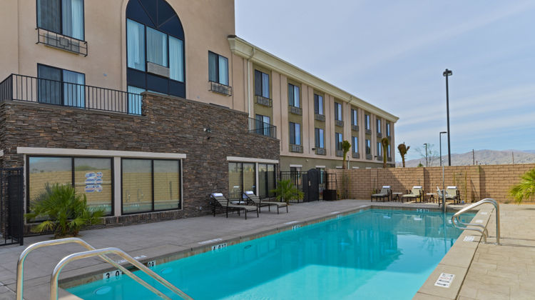 Holiday Inn Express Hotel & Stes Indio Pool