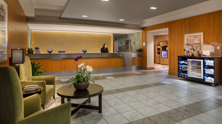 <b>Crowne Plaza San Francisco Airport Lobby</b>. Images powered by <a href="https://www.leonardoworldwide.com/" title="Leonardo Worldwide" target="_blank">Leonardo</a>.