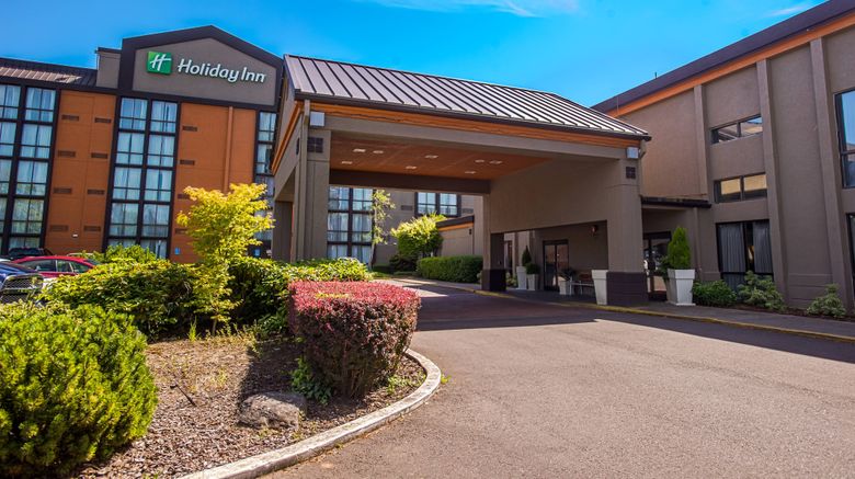 Holiday Inn Wilsonville Exterior. Images powered by <a href="https://www.leonardoworldwide.com" target="_blank" rel="noopener">Leonardo</a>.