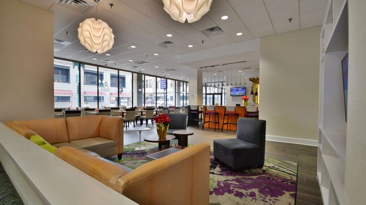 Holiday Inn Memphis Downtown Beale St Lobby