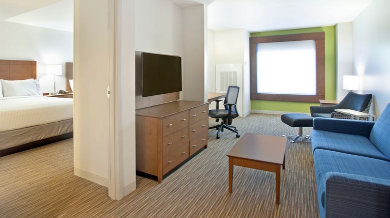 <b>Holiday Inn Express & Sts Downtown Univ Suite</b>. Images powered by <a href="https://www.leonardoworldwide.com/" title="Leonardo Worldwide" target="_blank">Leonardo</a>.