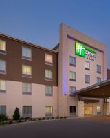 Holiday Inn Express & Suites Bay City