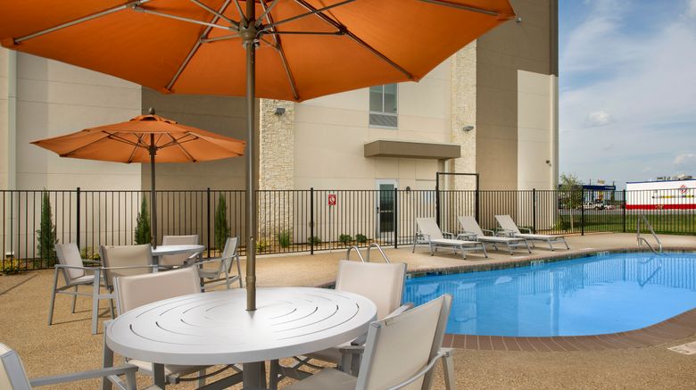 <b>Holiday Inn Express & Suites Bay City Pool</b>. Images powered by <a href="https://www.leonardoworldwide.com/" title="Leonardo Worldwide" target="_blank">Leonardo</a>.
