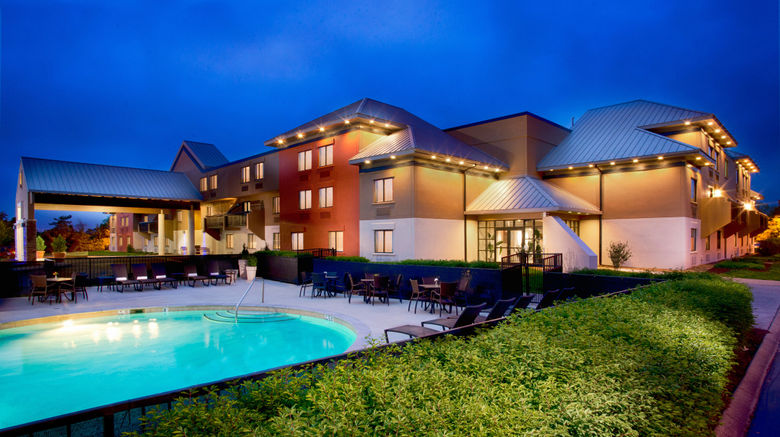 <b>Holiday Inn Express Nashville Airport Pool</b>. Images powered by <a href="https://www.leonardoworldwide.com/" title="Leonardo Worldwide" target="_blank">Leonardo</a>.