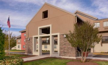 Holiday Inn Express Nashville Airport