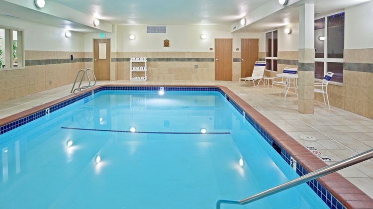 Holiday Inn Express Hotel & Suites Pool