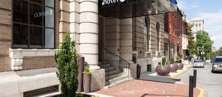 Hotel Indigo Baltimore Downtown Exterior