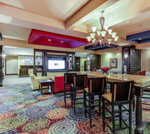 Holiday Inn Express Hotel & Suites Lobby