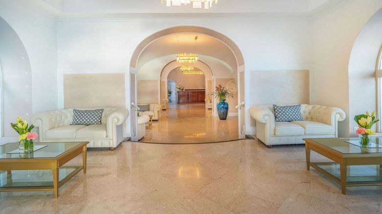 <b>Lloyd's Baia Hotel Lobby</b>. Images powered by <a href="https://www.leonardoworldwide.com/" title="Leonardo Worldwide" target="_blank">Leonardo</a>.