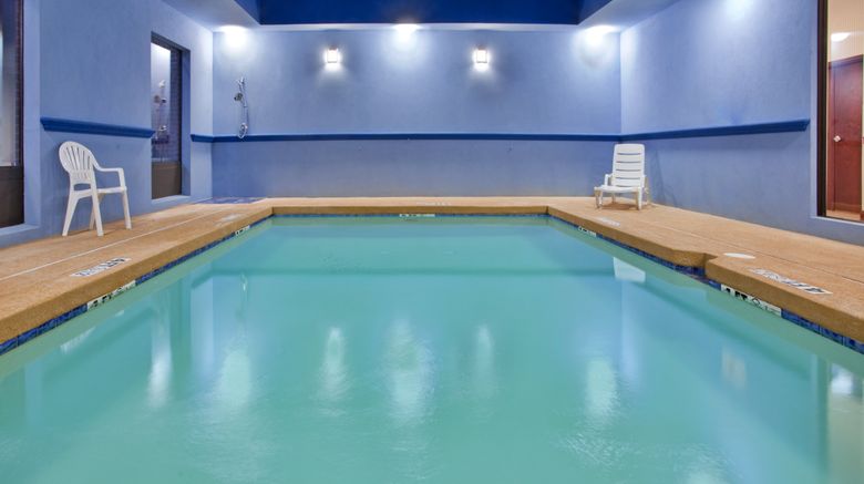 <b>Holiday Inn Express Hotel & Suites Pool</b>. Images powered by <a href="https://www.leonardoworldwide.com/" title="Leonardo Worldwide" target="_blank">Leonardo</a>.