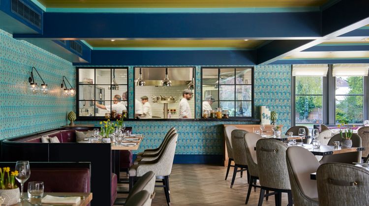 Monkey Island Estate Restaurant