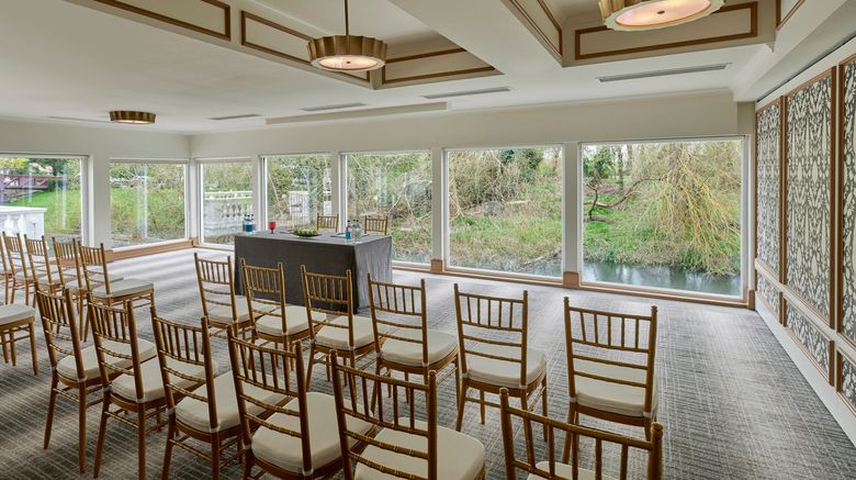 <b>Monkey Island Estate Ballroom</b>. Images powered by <a href="https://www.leonardoworldwide.com/" title="Leonardo Worldwide" target="_blank">Leonardo</a>.