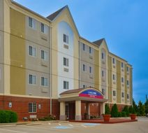 Candlewood Suites Clarksville Exterior