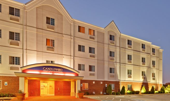 Candlewood Suites Clarksville Exterior