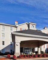 Holiday Inn Express Hotel & Suites