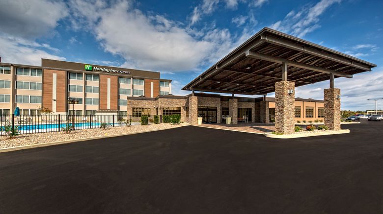 Holiday Inn Express Airport Expo Center Exterior. Images powered by <a href="https://www.leonardoworldwide.com" target="_blank" rel="noopener">Leonardo</a>.