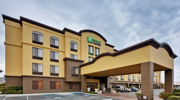 Holiday Inn Express SFO North Exterior