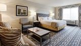 Holiday Inn Express Hotel & Suites Suite