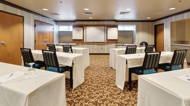 <b>Holiday Inn Express Hotel & Suites Meeting</b>. Images powered by <a href="https://www.leonardoworldwide.com/" title="Leonardo Worldwide" target="_blank">Leonardo</a>.