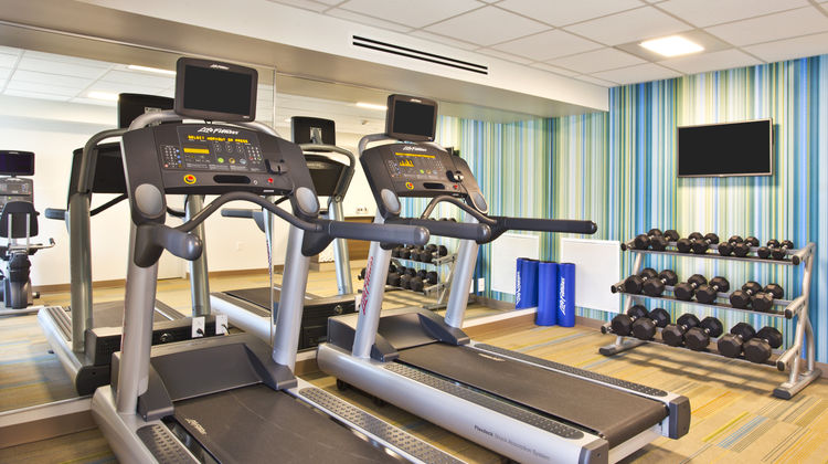 Holiday Inn Express Boston-Waltham Health Club