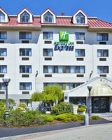 Holiday Inn Express Boston-Waltham