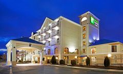 Holiday Inn Express & Stes Asheville SW