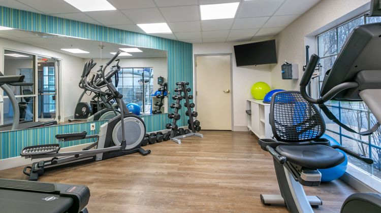 Holiday Inn Express Hotel & Suites Health Club