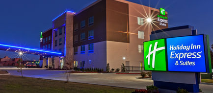 Holiday Inn Express & Suites Tulsa West Exterior