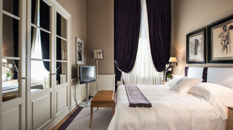 <b>Palazzo Vecchietti Suite</b>. Images powered by <a href=https://www.travelagewest.com/Hotels/Florence/