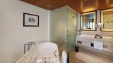 <b>The Oberoi Mumbai Room</b>. Images powered by <a href=https://www.travelagewest.com/Hotels/Mumbai/