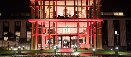 Martin's Red Hotel Exterior