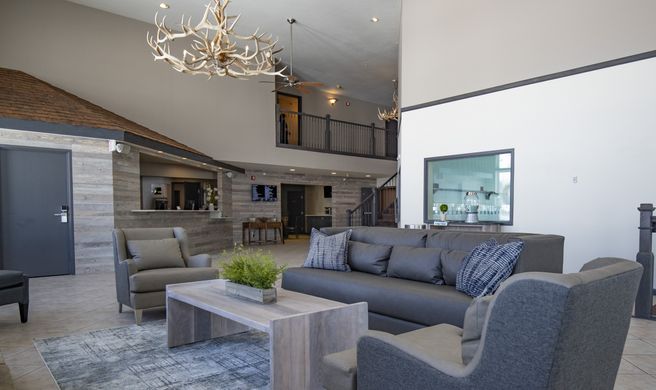 Whitewater Inn Lobby