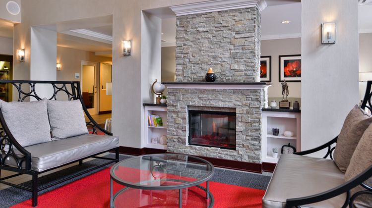 Holiday Inn Express Finger Lakes Lobby