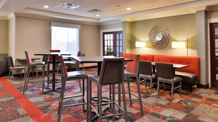 Holiday Inn Express Finger Lakes Restaurant