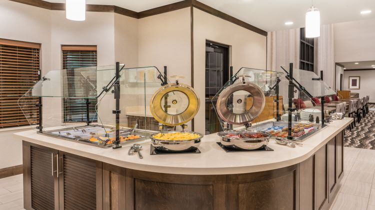 Staybridge Suites Anchorage Restaurant
