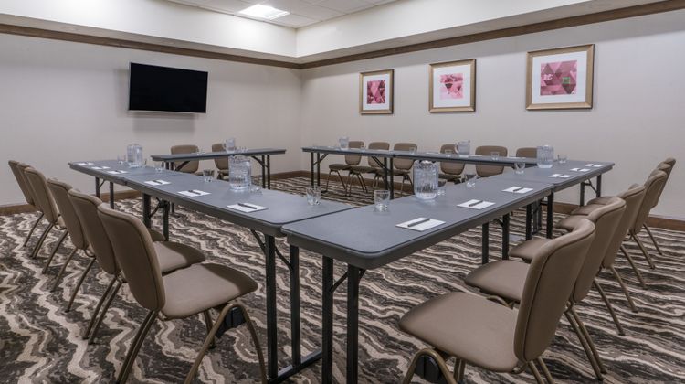 Staybridge Suites Anchorage Meeting